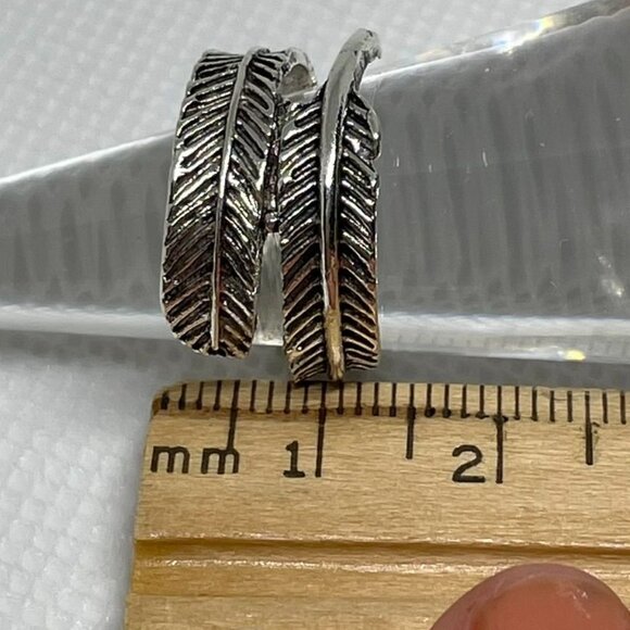Silver Finish Feather Wraparound Fashion Ring for Women or Men Sz 6 New - Picture 12 of 13